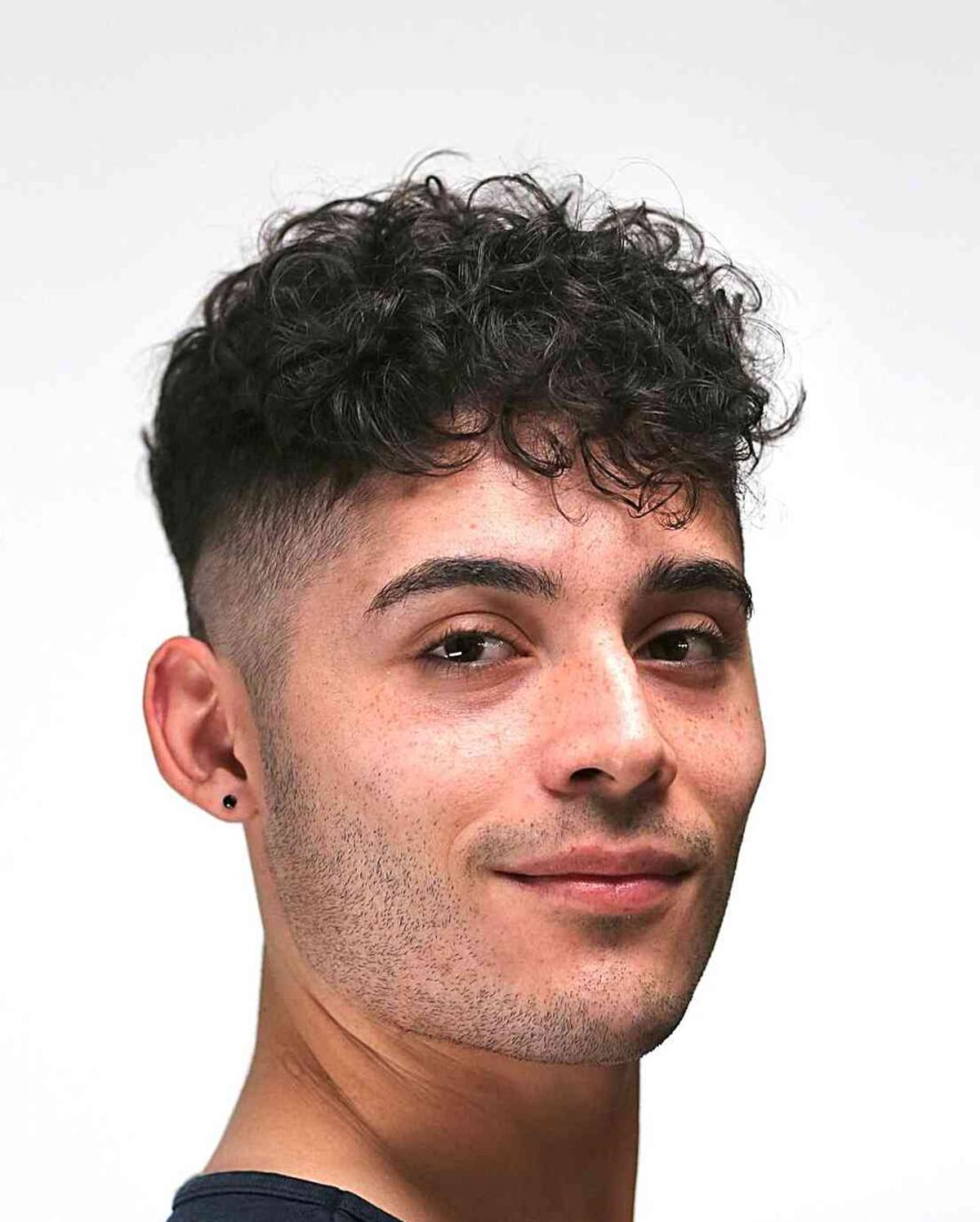 15 Textured Fringe Haircuts Men Are Wearing Now